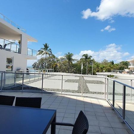Pier Resort Urangan Exteriör bild