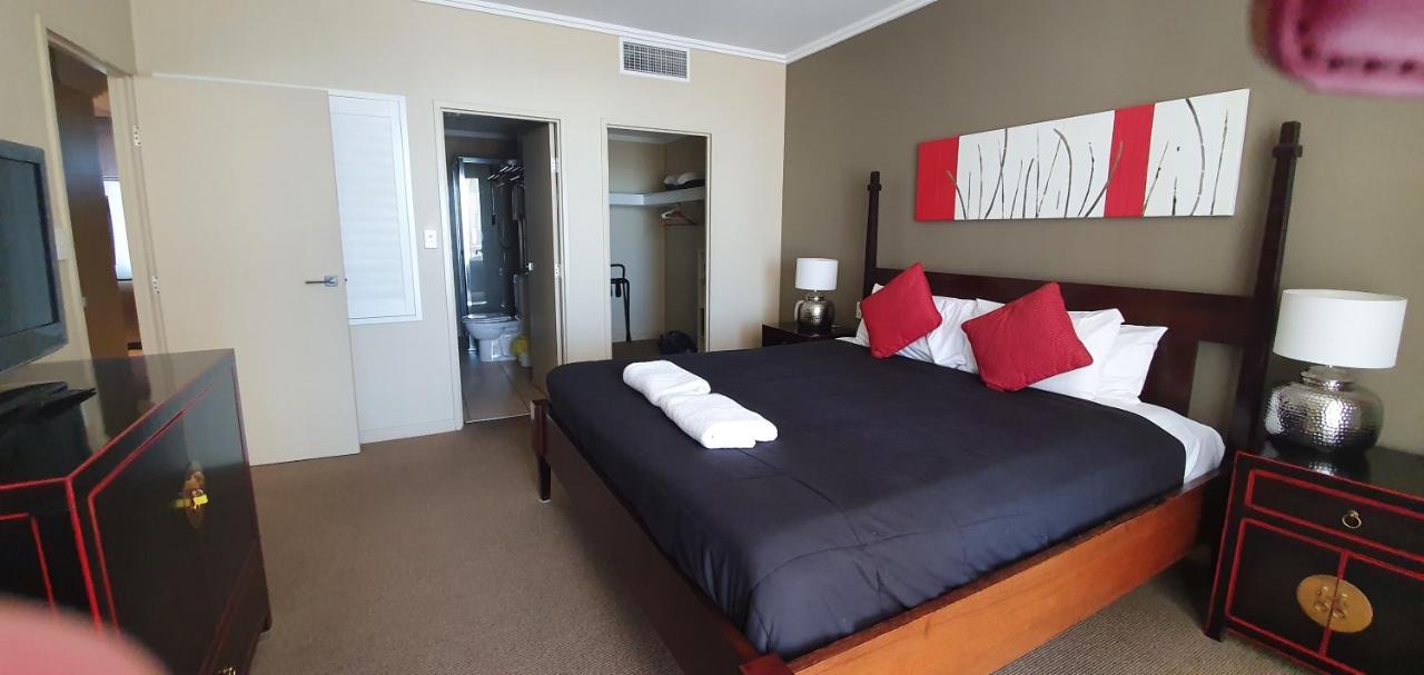 Pier Resort Urangan Exteriör bild