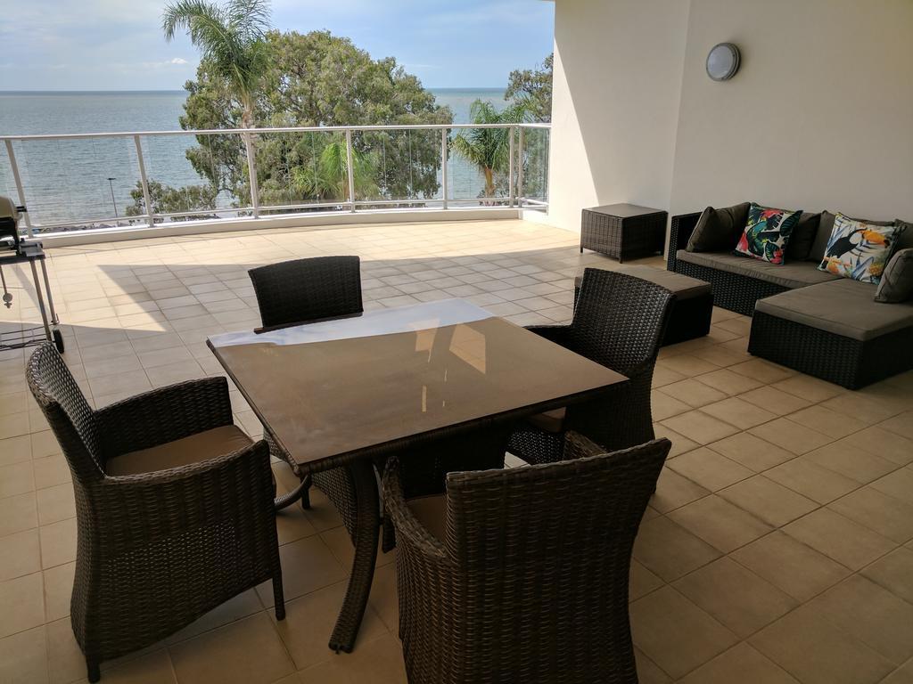 Pier Resort Urangan Exteriör bild