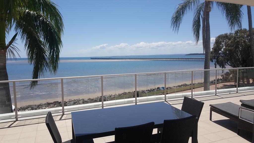 Pier Resort Urangan Exteriör bild